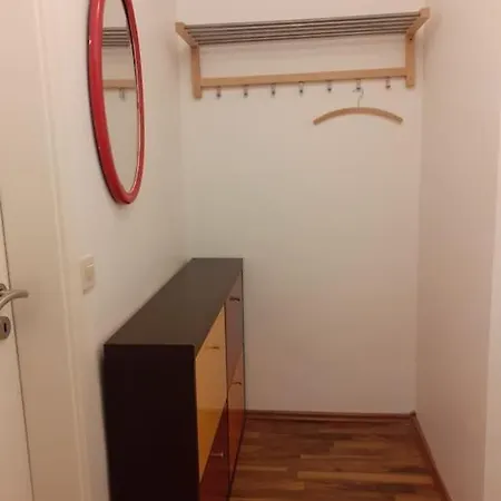 Mit Kuche- Loggia- Wifi Daire *
